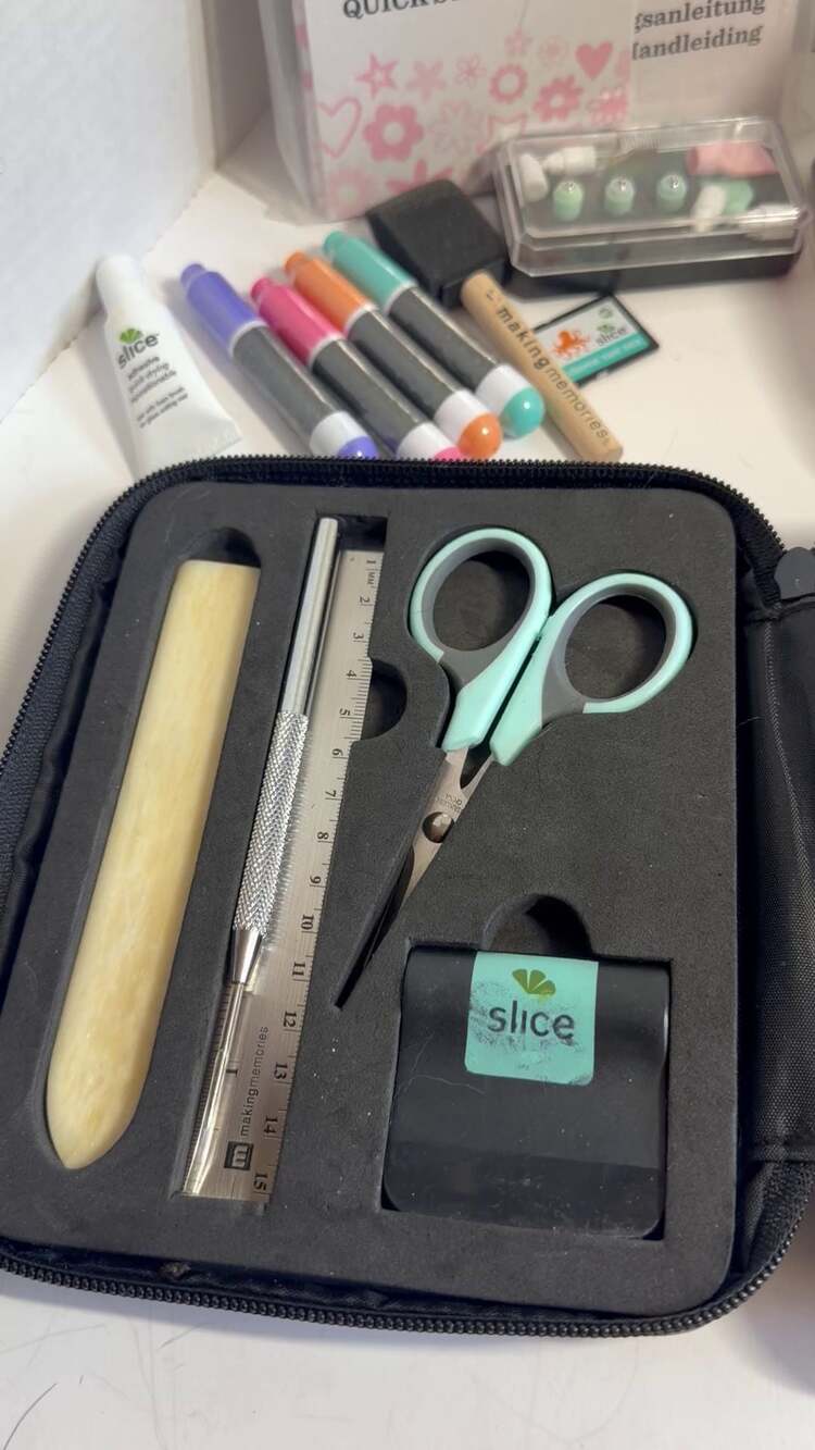 Slice Crafting Tool Set in Carrying Case (missing plug)